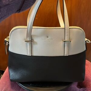 Kate Spade   Dome top Satchel   Color block beige/black  Crossbody  Cedar Street